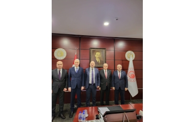 Gümrük Müşavirleri Dernek Başkanları Bakan Yardımcımız Sayın Rıza Tuna TURAGAY'ı Makamında Ziyaret Etti