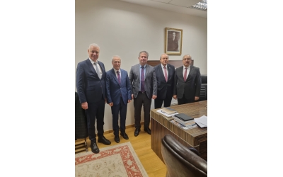 Gümrükler Genel Müdür Yardımcısı Sayın Kadir TURSUN'un ve Gümrük Müşavirleri Dairesi Başkanı Sayın Hüseyin YAREN'in makamlarında ziyaret edilmesi