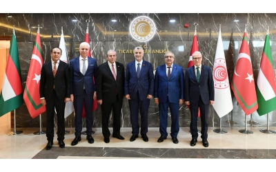 Ticaret Bakanımız Sayın Prof. Dr. Ömer BOLAT’ın makamında ziyaret edilmesi